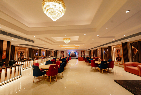 The Eliot Hotel & Banquets