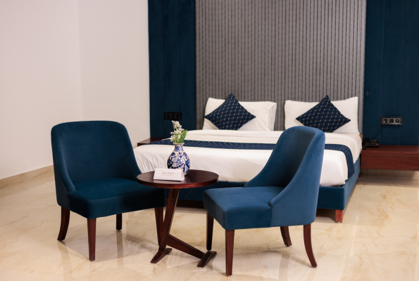 The Eliot Hotel & Banquets