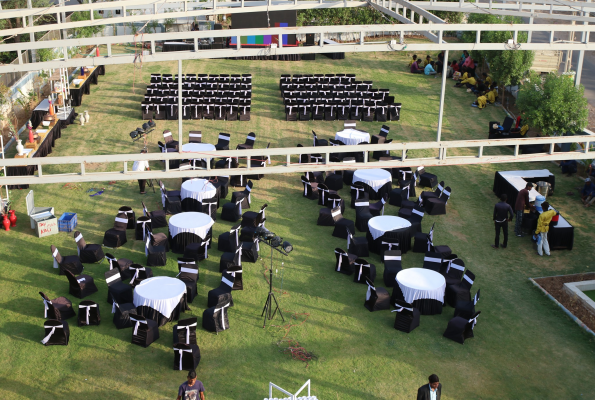 VHR Lawns at Vadpadraka Hotel And Resort