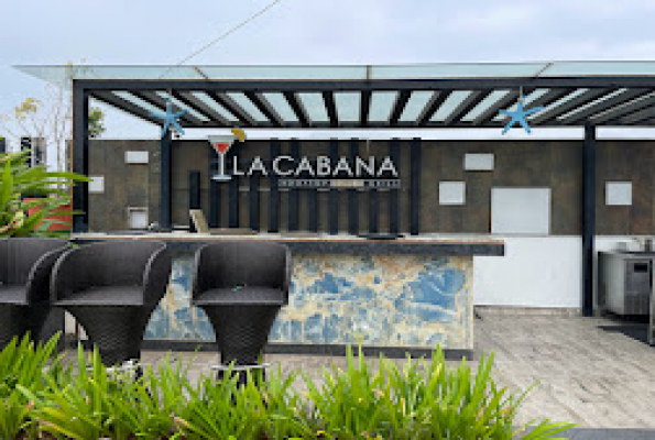 LA CABANA at Park Elanza