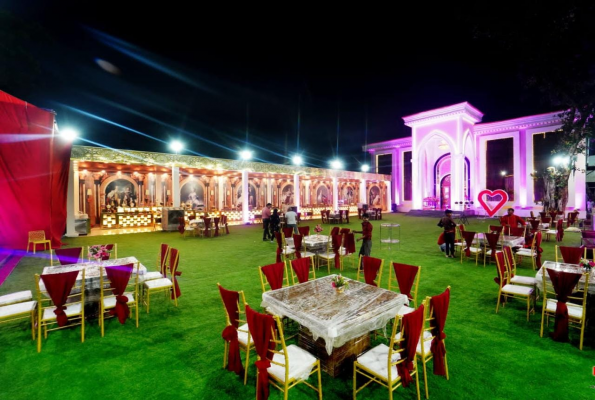 Lawn and Banquet Hall at Khatir Grand Banquet