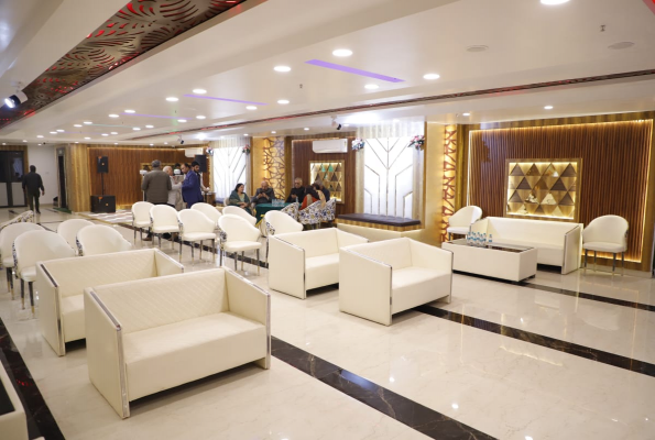 Shree Jee Hotel