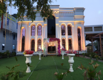 Garden With Hall of Surya Shine Banquet And Gardens