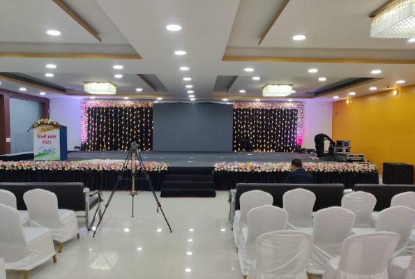 Banquet Hall at Gala Banquet & Conference