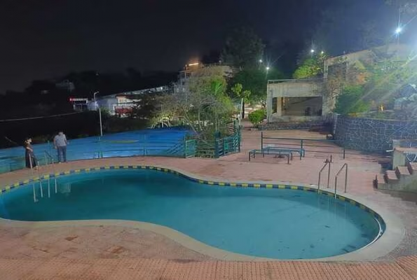 Pratikruti The Lakeview Resort