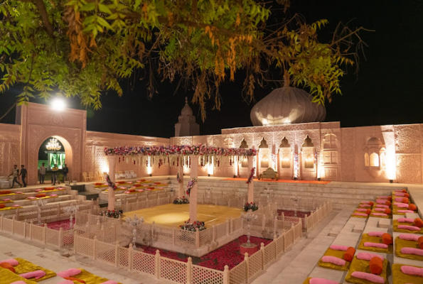 Rajwada Style Mandap at The Amaltaas Fort