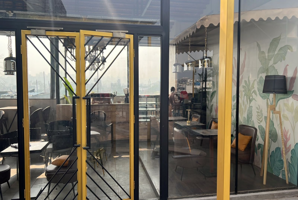 Cafe By Dev Managed By Dev Royale Hotel