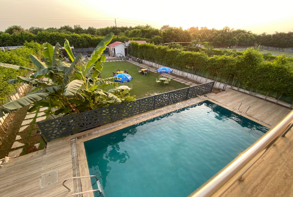 Villa on Rent 4 BHK Villa at Go Bravo Farm 4bhk Villa With Pool & Lawn