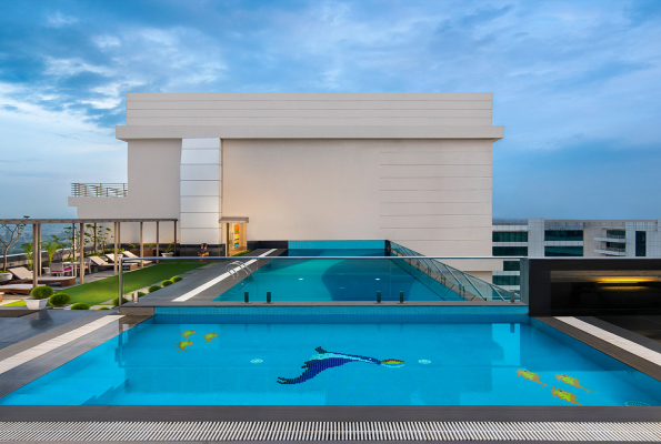 Sandal Suites