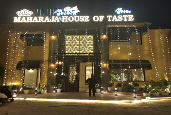 Royal Dining at Maharaja House Of Taste