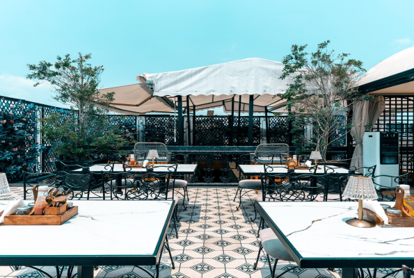 Tasa Kitchen Terrace & Bar