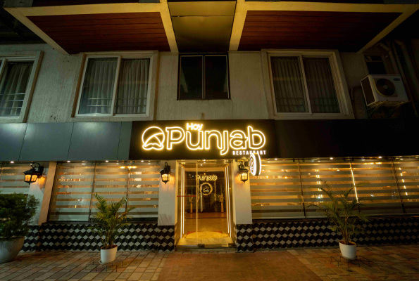 Hoy Punjab Restaurant at The Altruist Business Hotel Whitefield