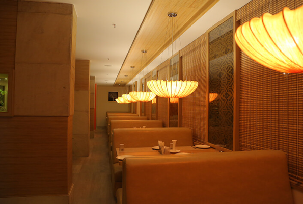 Saffron Restaurant at Hotel Park N