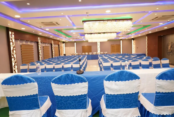 King Royal Banquet Hall at Royal Benza Park Signature Hotels