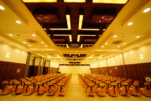 Sangam Hall at Jalmahal Resort And Spa