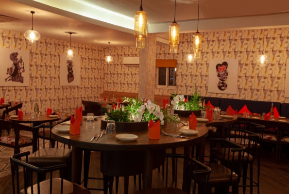 Moxa Multi Cuisine Restaurant at Istay Hotels Hitec City