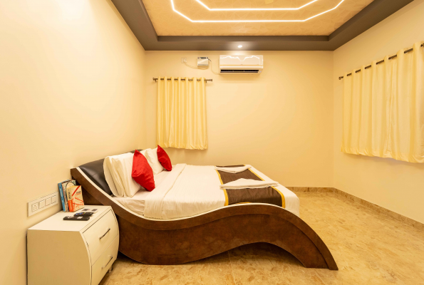 Seasons Suites Hbr