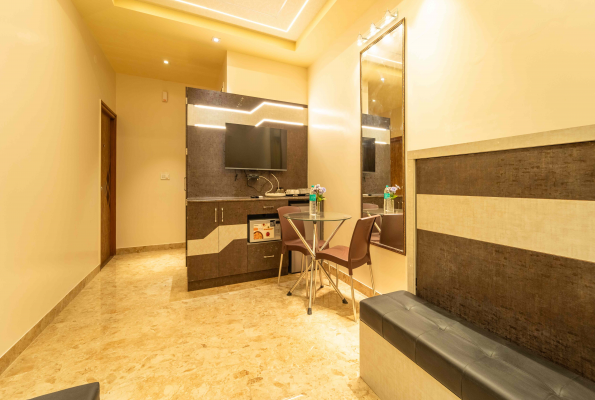 Seasons Suites Hbr