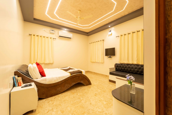 Seasons Suites Hbr
