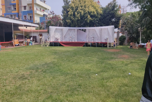 Lawn at Kothakapu Yadava Reddy Gardens