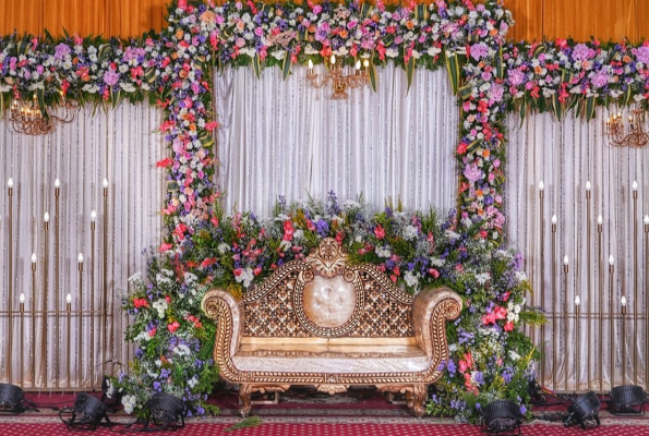 White Housse Convention Hall And Banquet Hall 5