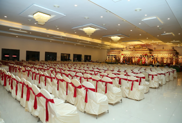 S V Conventional Hall