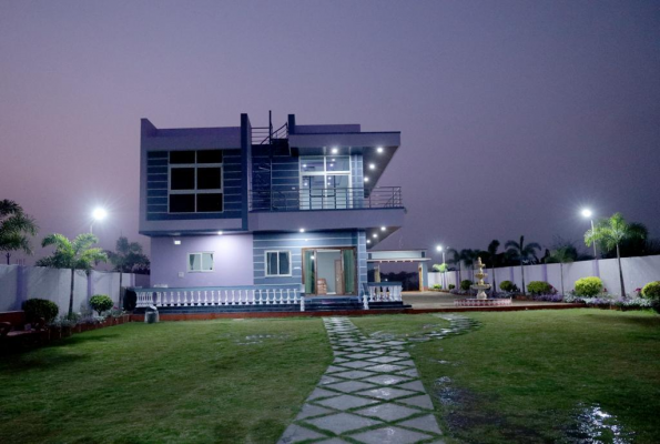 Vaaradhi Resort And Farm Villa