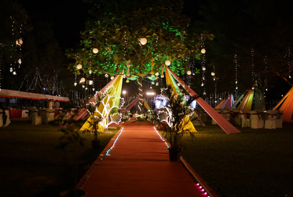 Lawn And Banquet Hall at Country Club Yelahanka