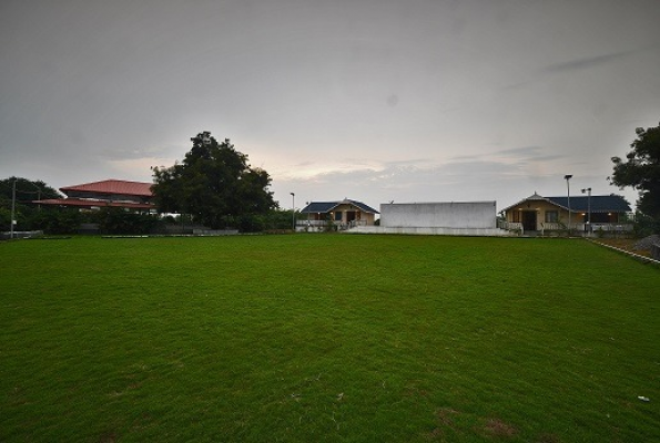 Lawn at Rainbow Retreat