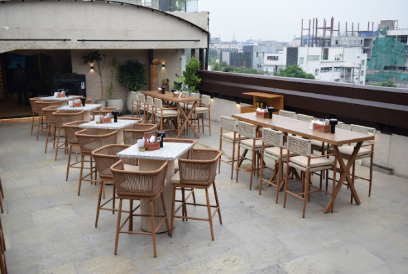 Zindagi Sky Bar & Kitchen