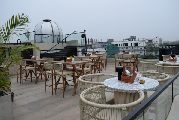 Zindagi Sky Bar & Kitchen