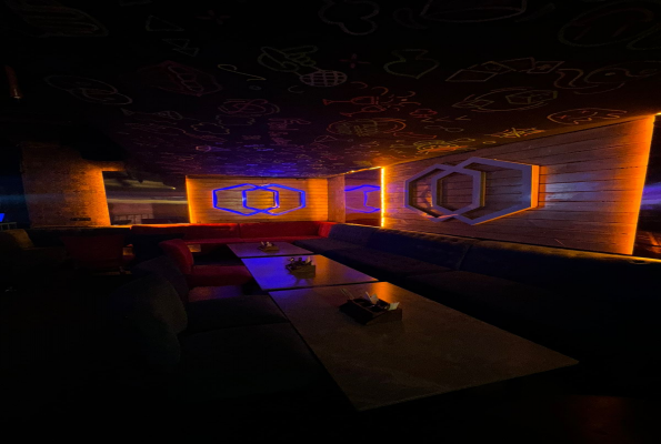 Indoor Lounge at Big Boyz Lounge