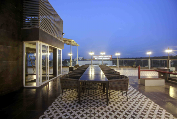Sky Lounge at Stepstones Hotels And Inn