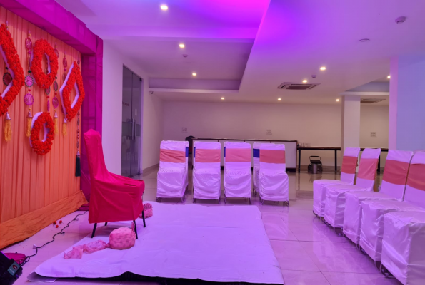 Exclusive Banquet And Party Hall at Ahinsa Residency And Banquets