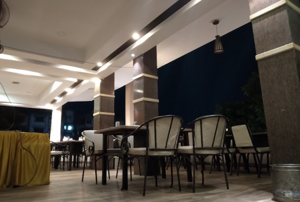 Kholanis Restaurant