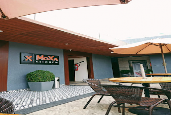 Moxa Kitchen