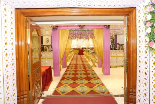 Majestic Hall at Arul Arasan Palace