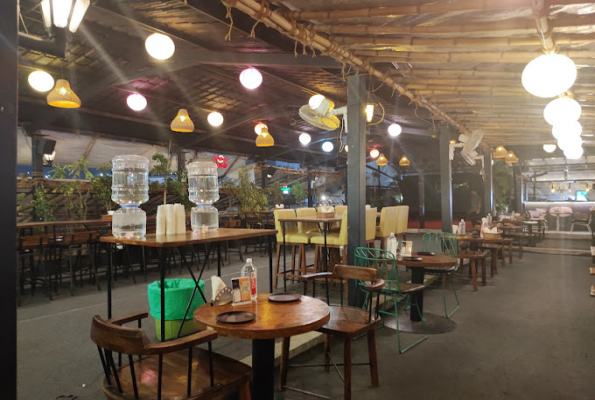 The Community Table 4