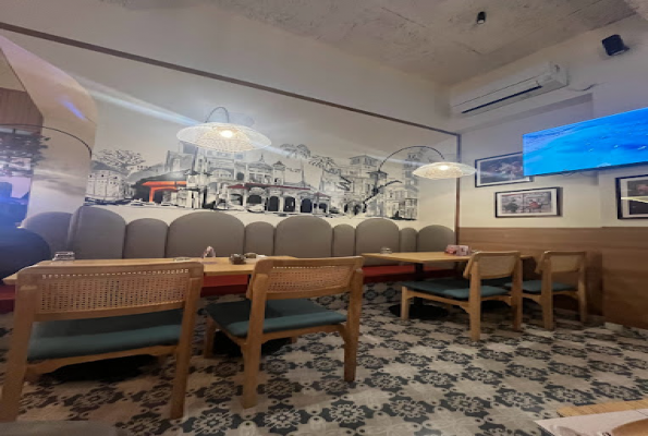 Aromas Cafe & Bistro