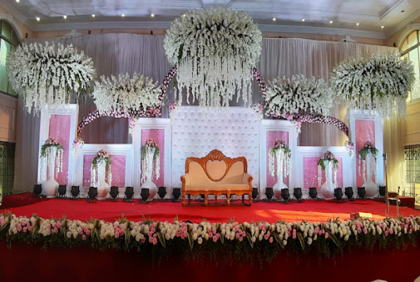 Ranades Magenta Lawns