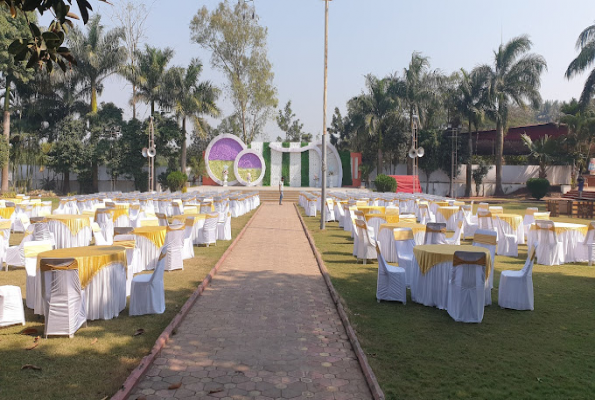 Durvankur Lawns