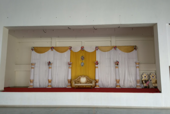 Banquet Hall at Mauli Lawns