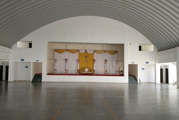 Banquet Hall at Mauli Lawns