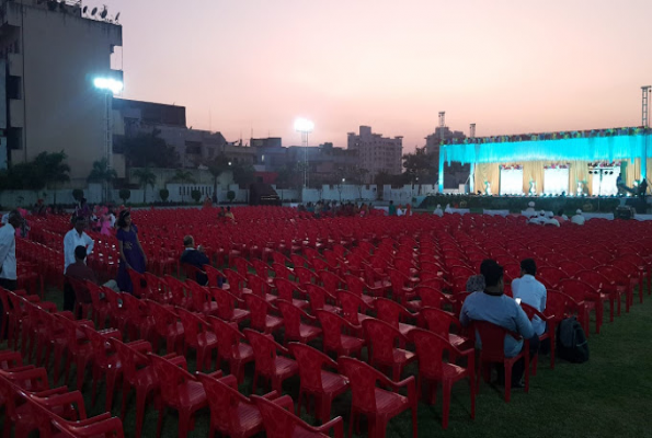 Mauli Lawns
