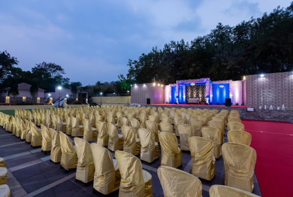 Bharti Banquet & Lawn