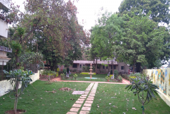 Rajendra Van Lawn