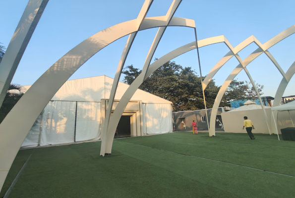 Mayfield Ivy Garden 4