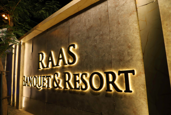 Raas Banquet And Resort