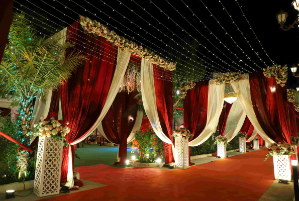 Sri Mahal Banquet And Resort