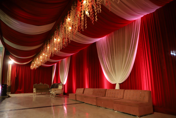 Sri Mahal Banquet And Resort